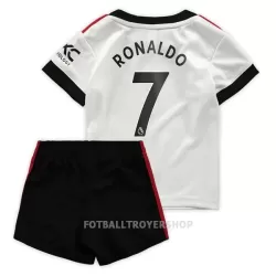 Manchester United Ronaldo 7 Bortedrakt Barn 22-23 - med Bukse Manchester United Ronaldo 7 Bortedrakt Barn 22-23 - med Bukse