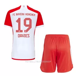 Bayern München Alphonso Davies 19 Hjemmedrakt Barn 2023/2024 - med Bukse Bayern München Alphonso Davies 19 Hjemmedrakt Barn 2023/2024 - med Bukse
