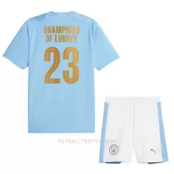Manchester City Champions of Europe Hjemmedrakt Barn 2023/2024 - med Bukse Manchester City Champions of Europe Hjemmedrakt Barn 2023/2024 - med Bukse