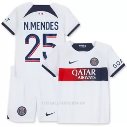 Paris Saint-Germain N.Mendes 25 Bortedrakt Barn 2023/2024 - med Bukse Paris Saint-Germain N.Mendes 25 Bortedrakt Barn 2023/2024 - med Bukse