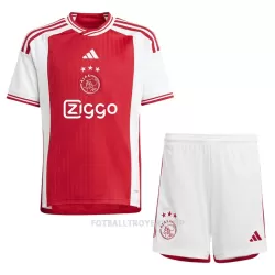 Ajax Amsterdam Hjemmedrakt Barn 2023/2024 - med Bukse Ajax Amsterdam Hjemmedrakt Barn 2023/2024 - med Bukse