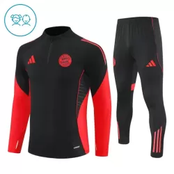 FC Bayern München Kvart-Zip Trenings Collegegenser Barn 2025-26 Svart FC Bayern München Kvart-Zip Trenings Collegegenser Barn 2025-26 Svart