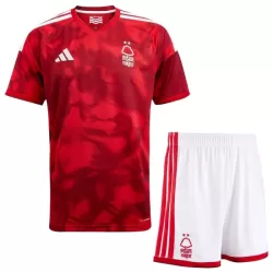 Nottingham Forest Hjemmedrakt Barn 2026-27 - med Bukse Nottingham Forest Hjemmedrakt Barn 2026-27 - med Bukse