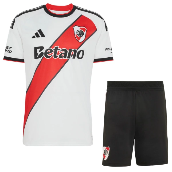 River Plate Hjemmedrakt Barn 2026-27 - med Bukse River Plate Hjemmedrakt Barn 2026-27 - med Bukse