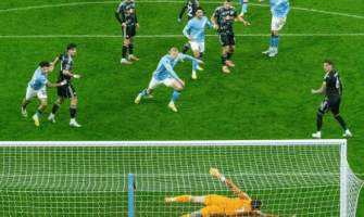 Manchester Citys formidable angrepskraft kunne ikke skjule deres defensive svakheter