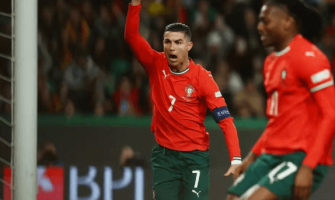 Unge spillere viste sin styrke, Portugal snudde og avanserte