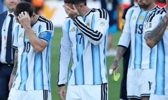 Argentina, selv om de ikke klarte å forsvare tittelen, vant likevel verdensomspennende anerkjennelse