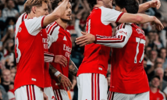 Arsenals 3-0-seier sparker i gang tittelforsvaret