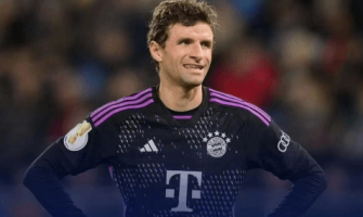 Bayern ble eliminert av det tyske tredjedivisjonslaget, Kanes vei til mesterskapet er vanskelig