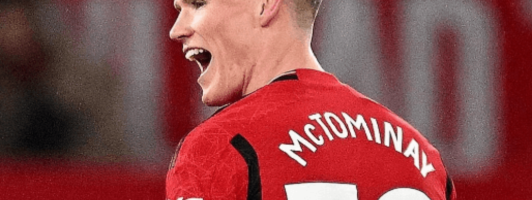 Etter 15 runder i Premier League er det kun 3 poeng mellom Manchester United og Manchester City Etter 15 runder i Premier League er det kun 3 poeng mellom Manchester United og Manchester City