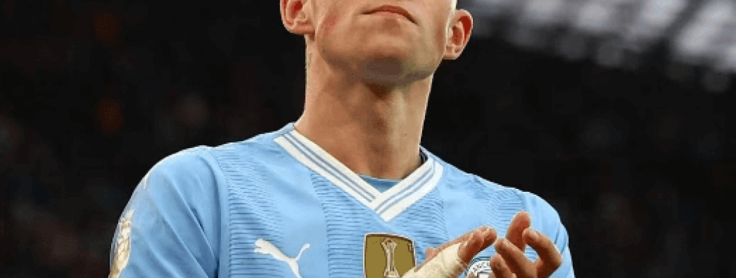 Manchester City kom tilbake for å vinne 3-1, og slo Manchester United dobbelt denne sesongen Manchester City kom tilbake for å vinne 3-1, og slo Manchester United dobbelt denne sesongen