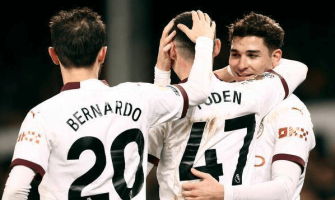 Manchester City slo Everton 3-1 på bortebane